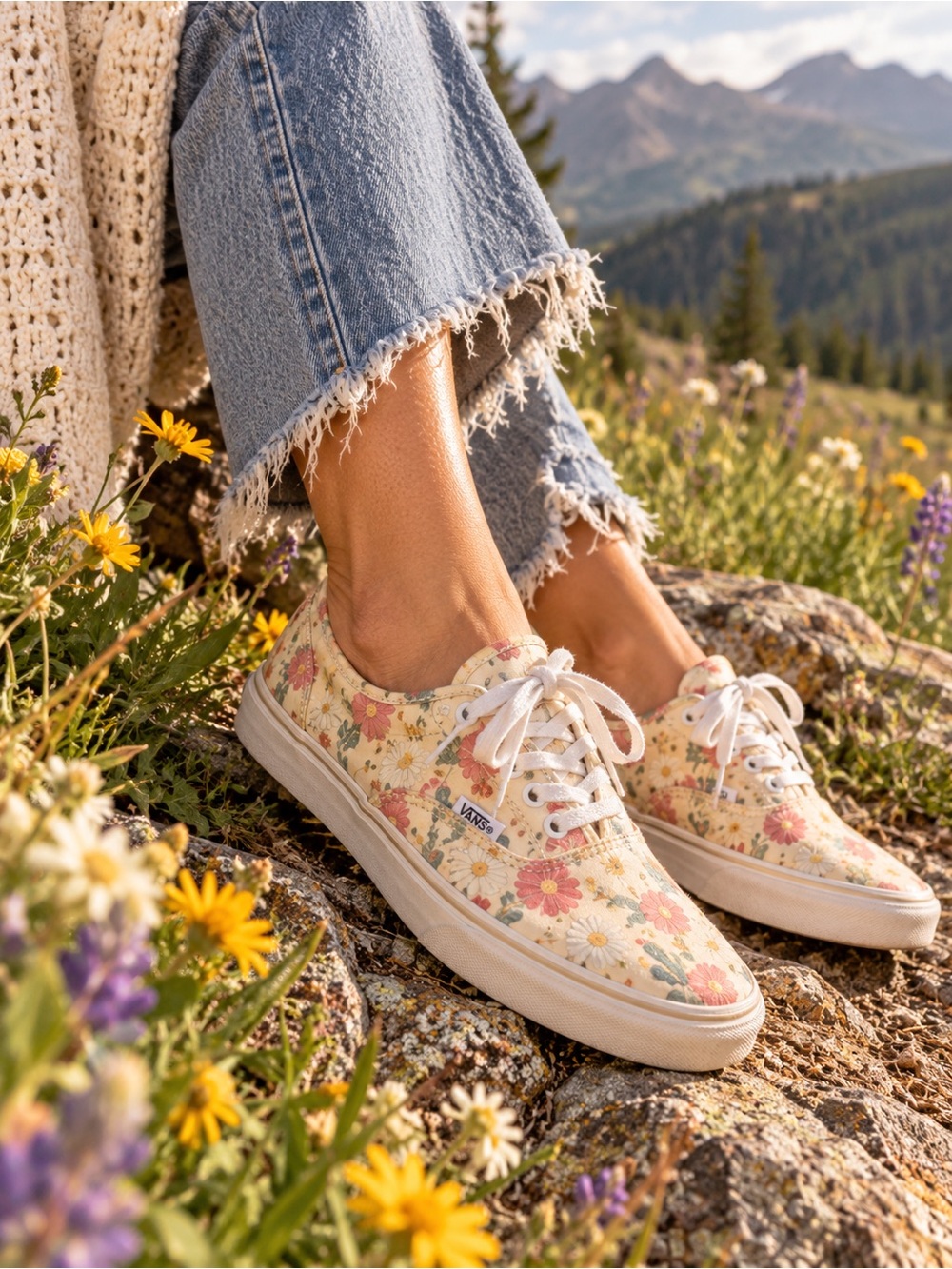 Vans Floral Canvas Sneakers | Women’s 8.5 Cottagecore